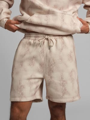 Basic Fleece Short: Jared is 6’1” and wears a size L