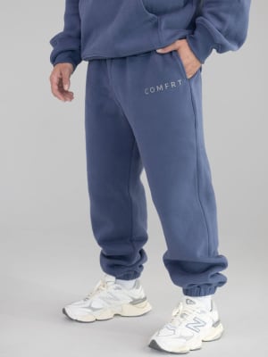 Tranquil Sweatpants: Josh is 5′10″ wearing a size M